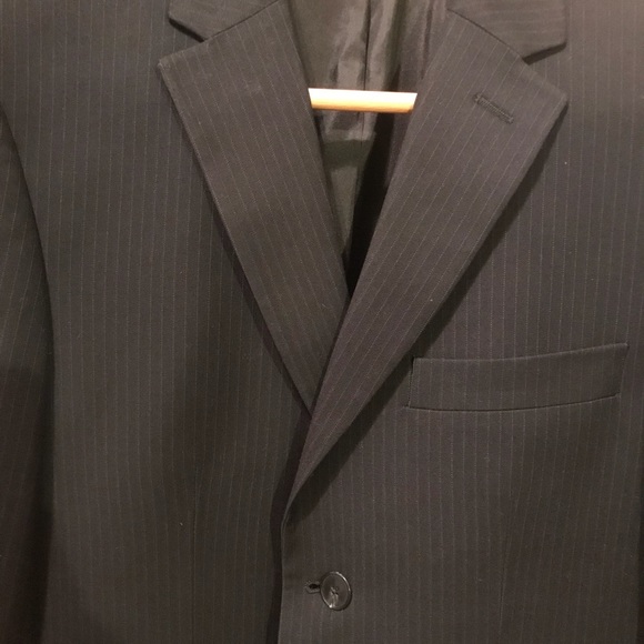 Doc & Amelia Dressy Black Pinstripe Blazer (38) - Picture 6 of 8